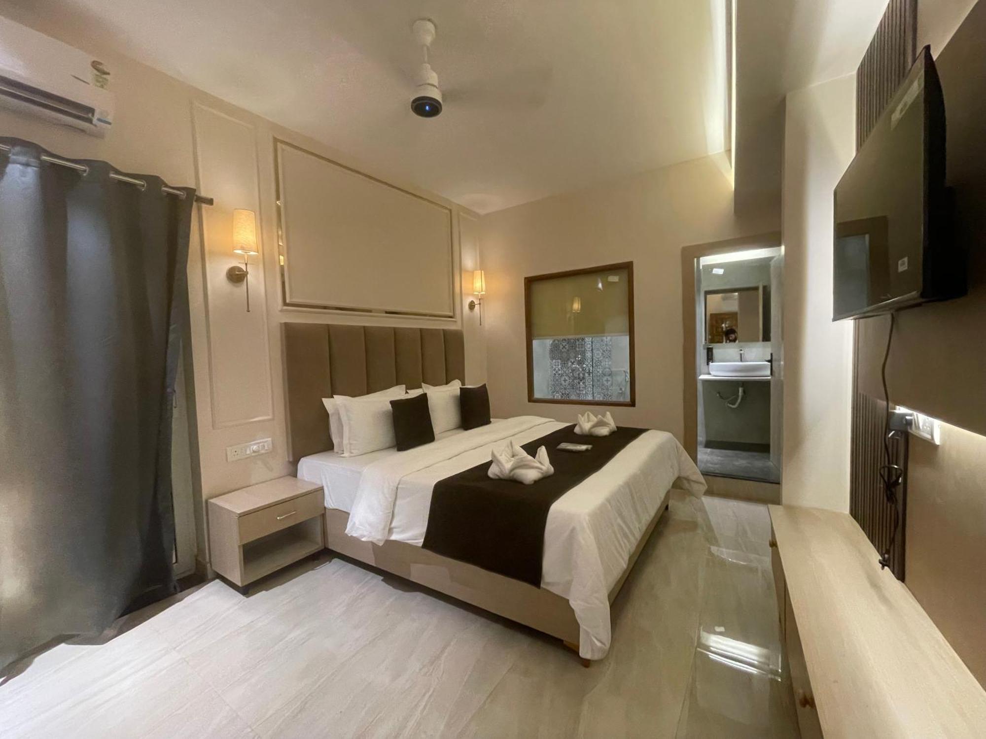 Royal Casa Baga Hotel Buitenkant foto